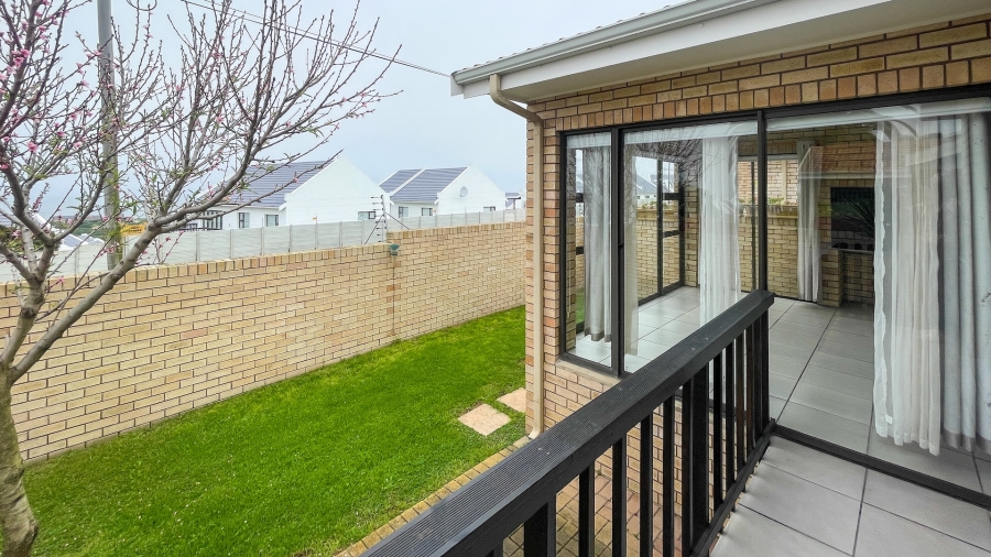 To Let 2 Bedroom Property for Rent in Tergniet Western Cape